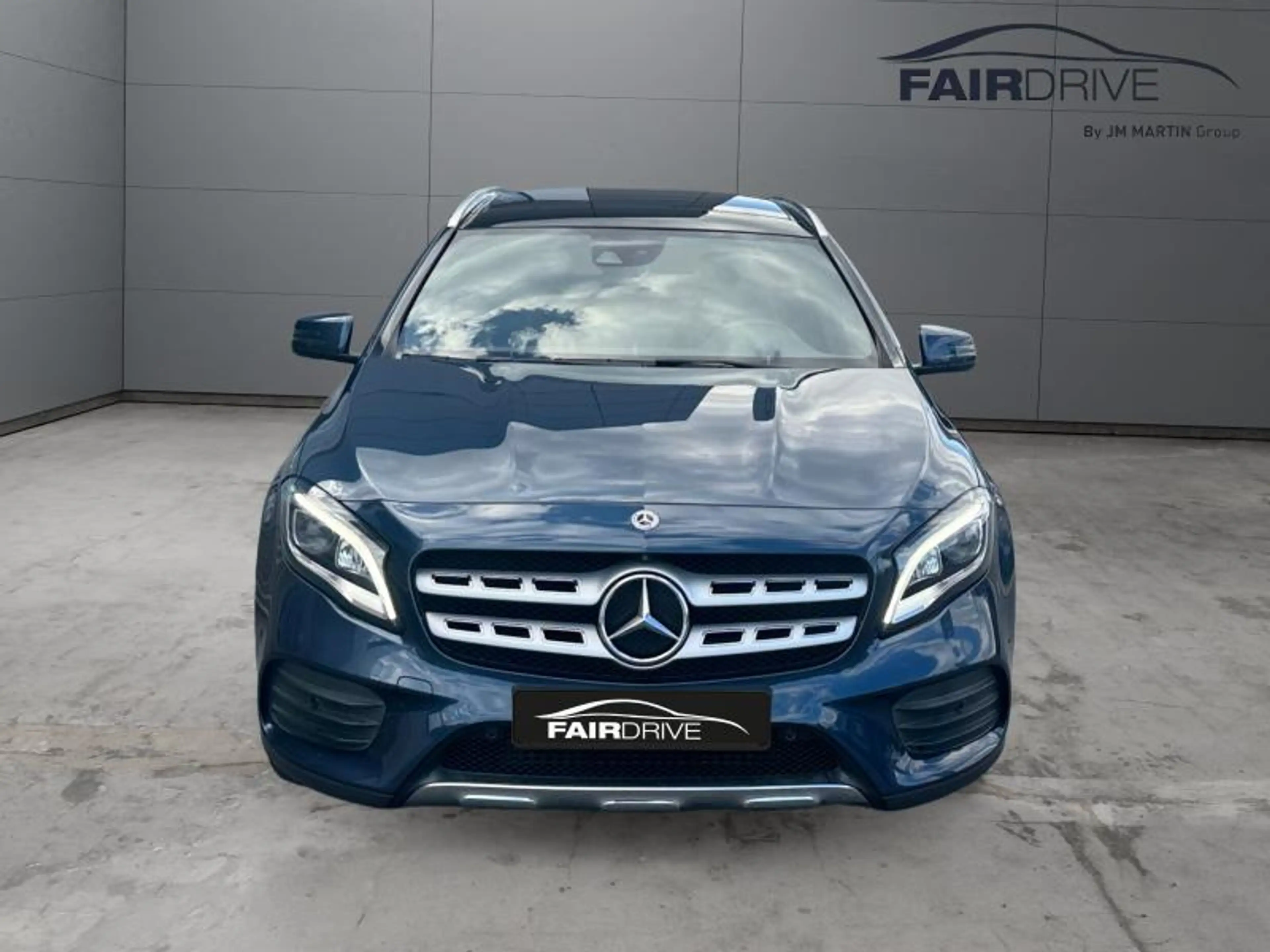 Mercedes-Benz GLA 180 EDITION/AMG-line/Auto./CAMERA 360°/1 YEAR WARRANTY — photo 6