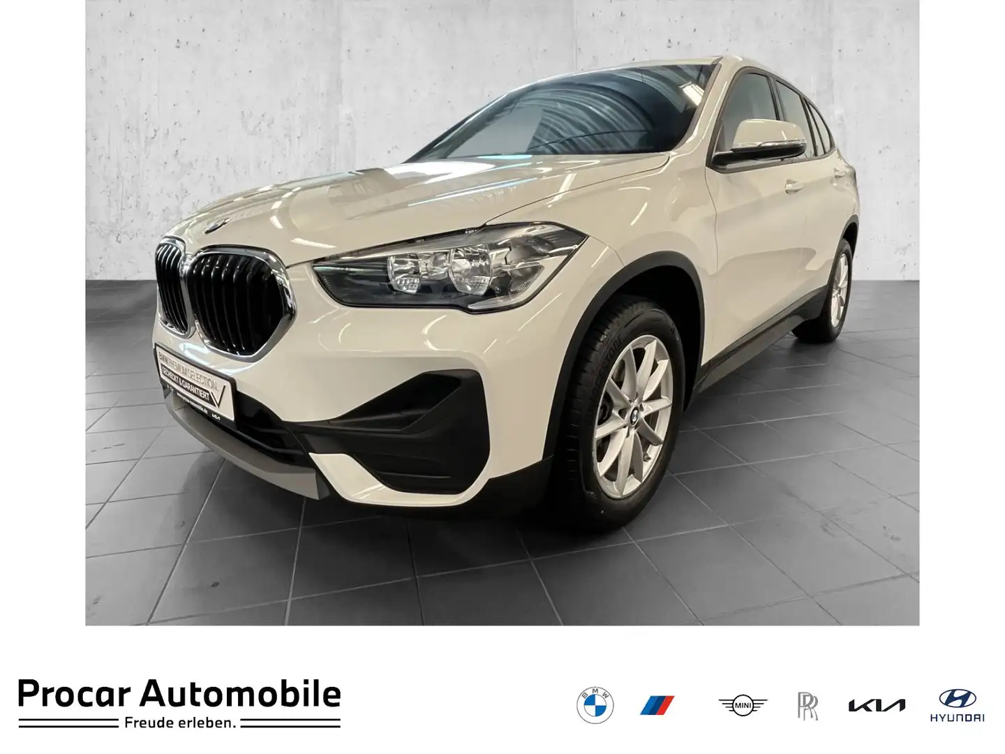 BMW X1 sDrive18i NAVI PDC V+H DAB LM Wit - 1