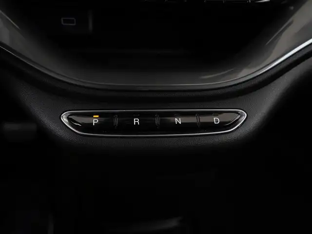Fiat 500E view 12