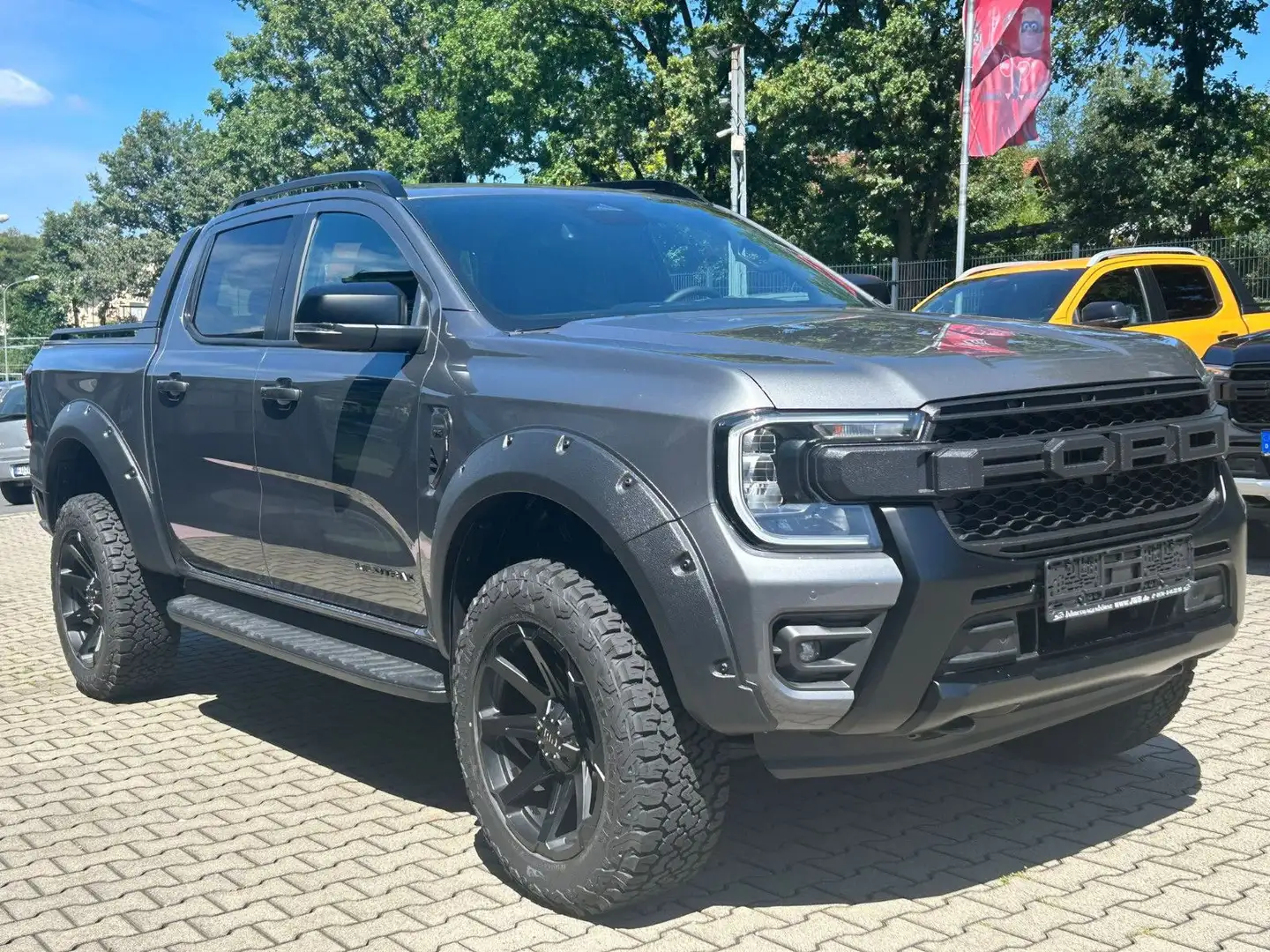 Ford Ranger Wildtrak 3,0 eRollo Stdhz hoch breit Alu20 Np80t Grau - 2