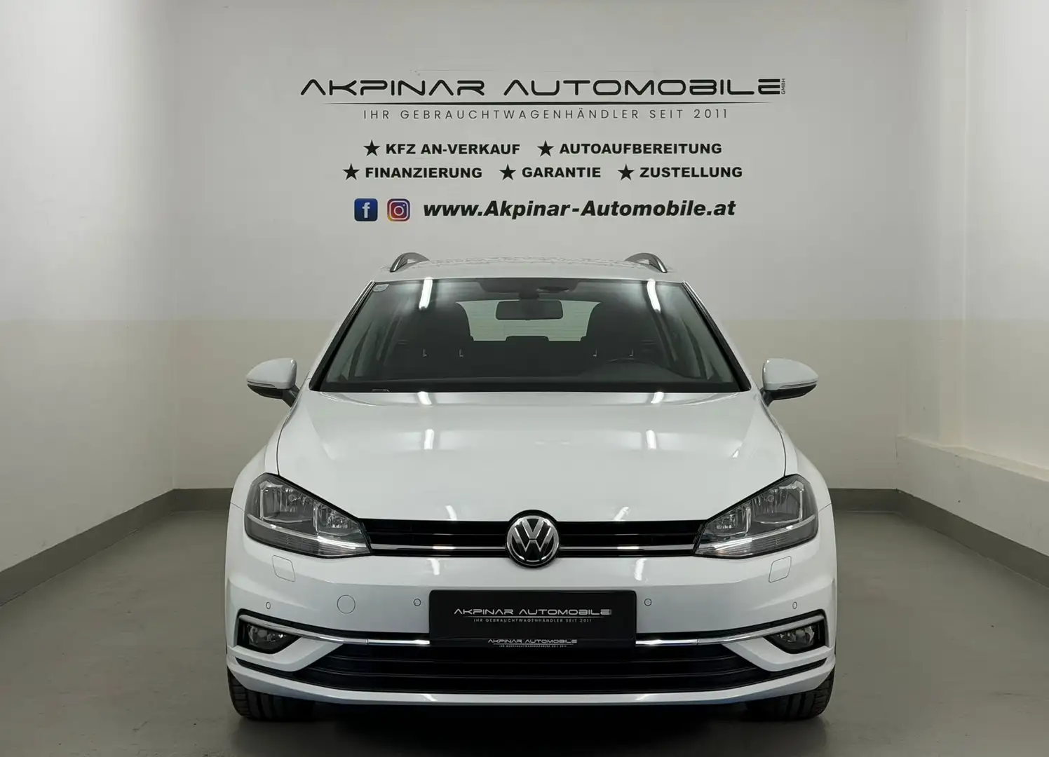 Volkswagen Golf Variant Rabbit 1,6 TDI ACC - AHK - TEMPOMAT Weiß - 2