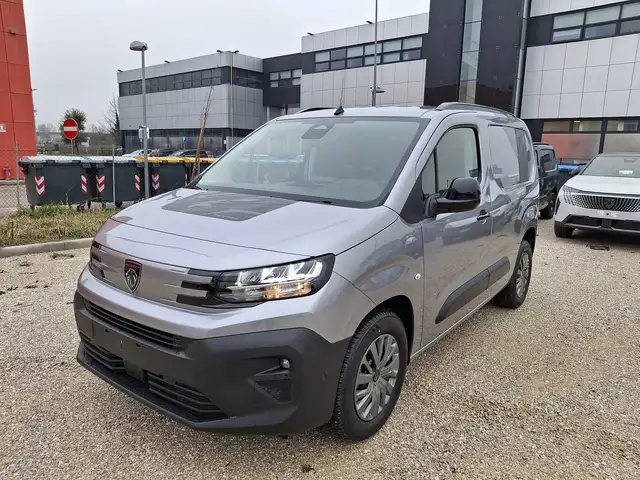 Peugeot Partner cambio automatico 130cv Furgone M Pro Skill