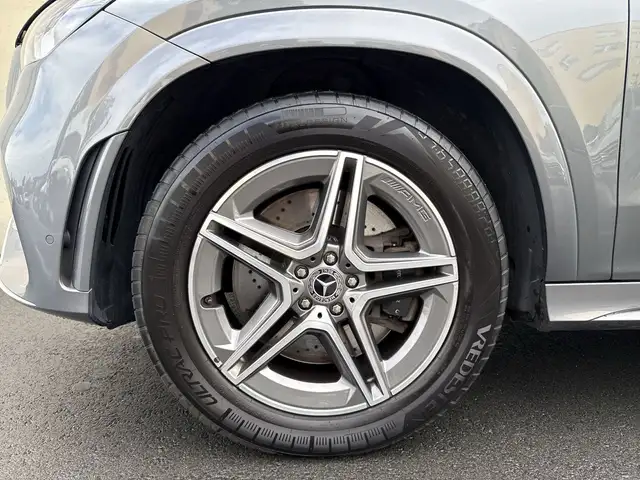 Mercedes-Benz Gle view 13