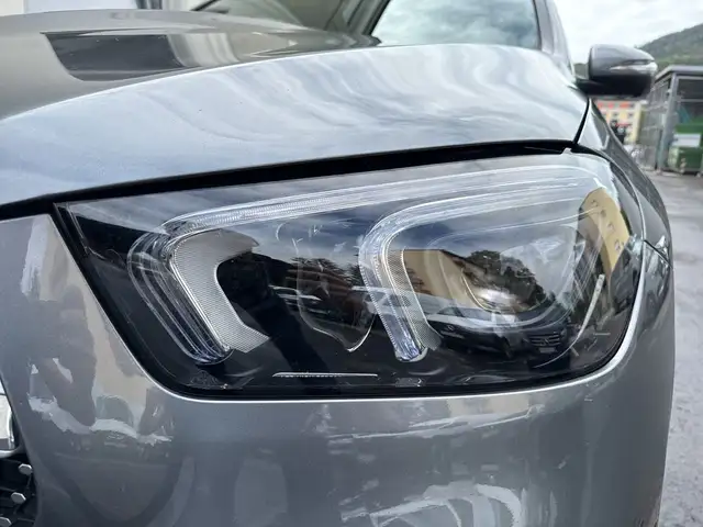 Mercedes-Benz Gle view 14