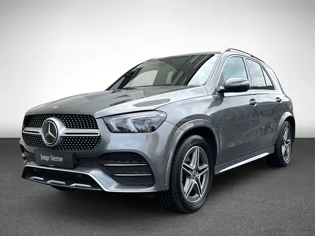 Mercedes-Benz Gle view 2