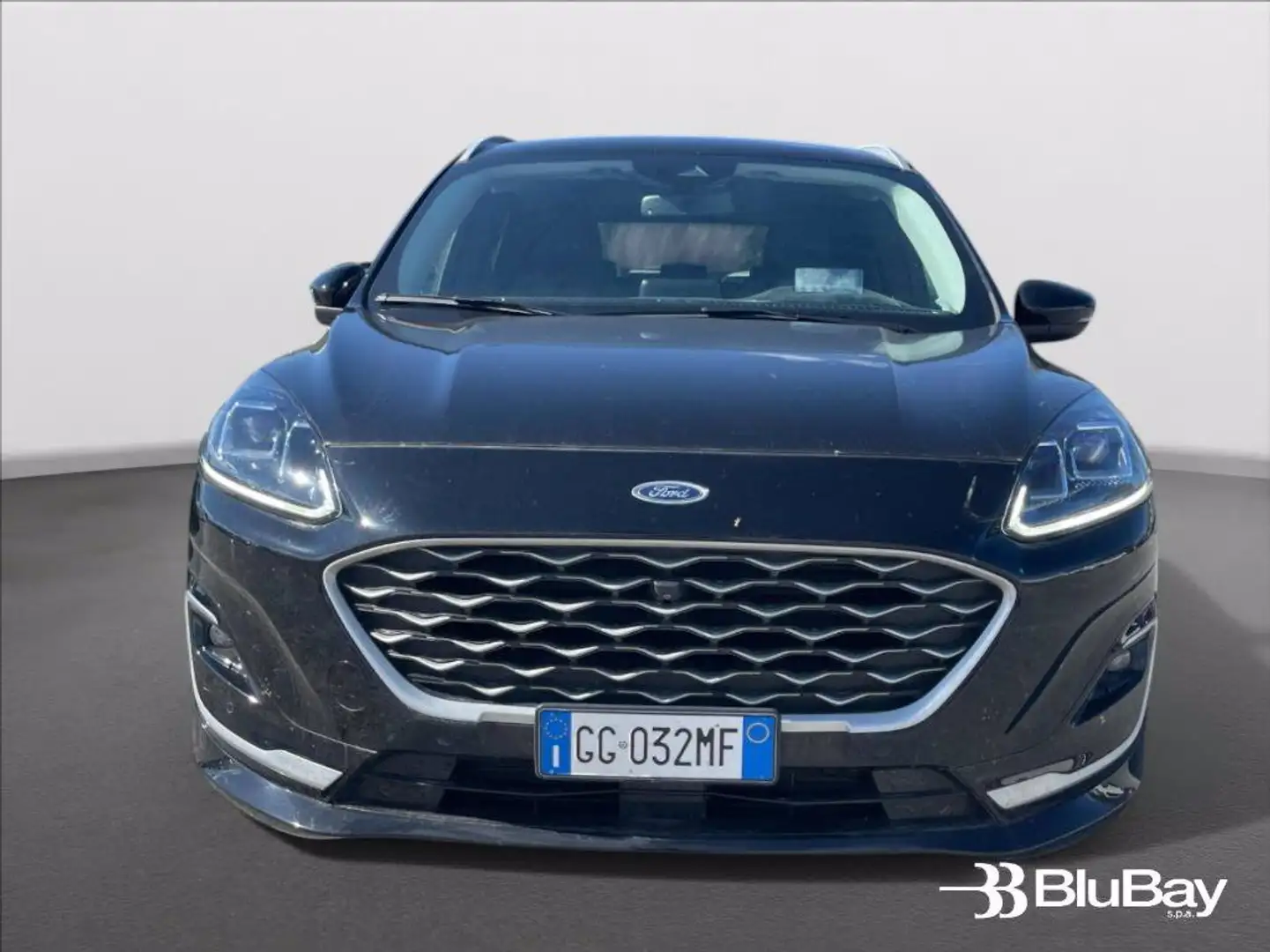 Ford Kuga 2.5 Plug In Hybrid 225 CV CVT 2WD Vignale Nero - 2