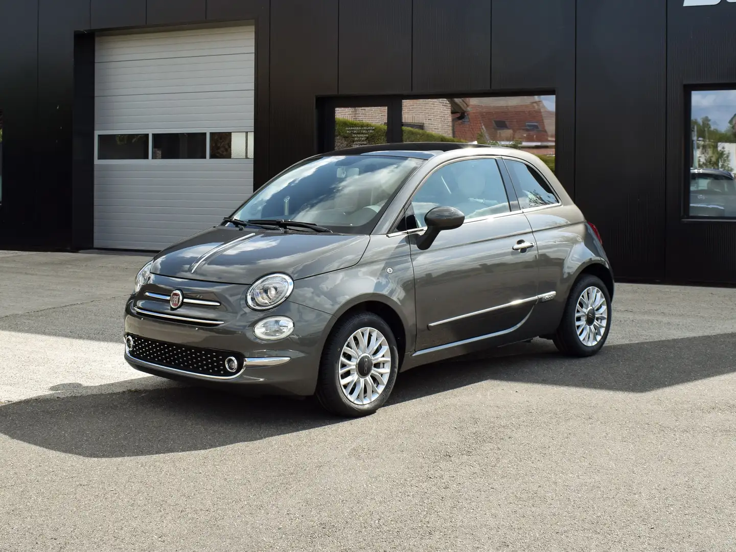 Fiat 500 1.2 Lounge Edition 1ste eigenaar Navi/Pano/Carplay Grijs - 1