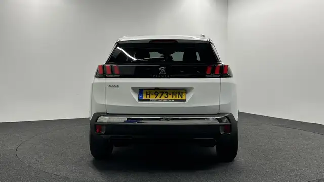 Peugeot 3008 view 7