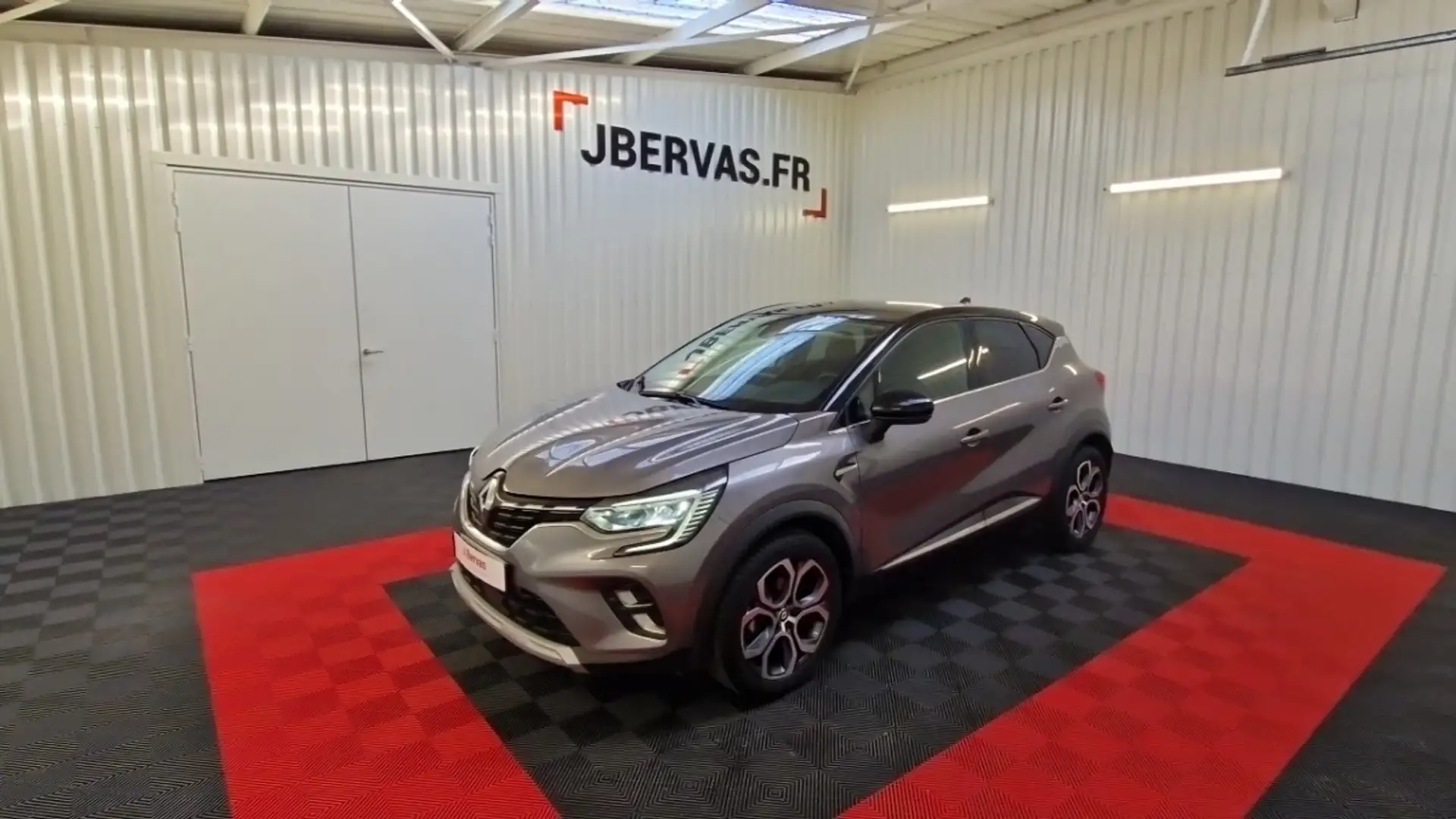 Renault Captur techno mild hybrid 140 - 1
