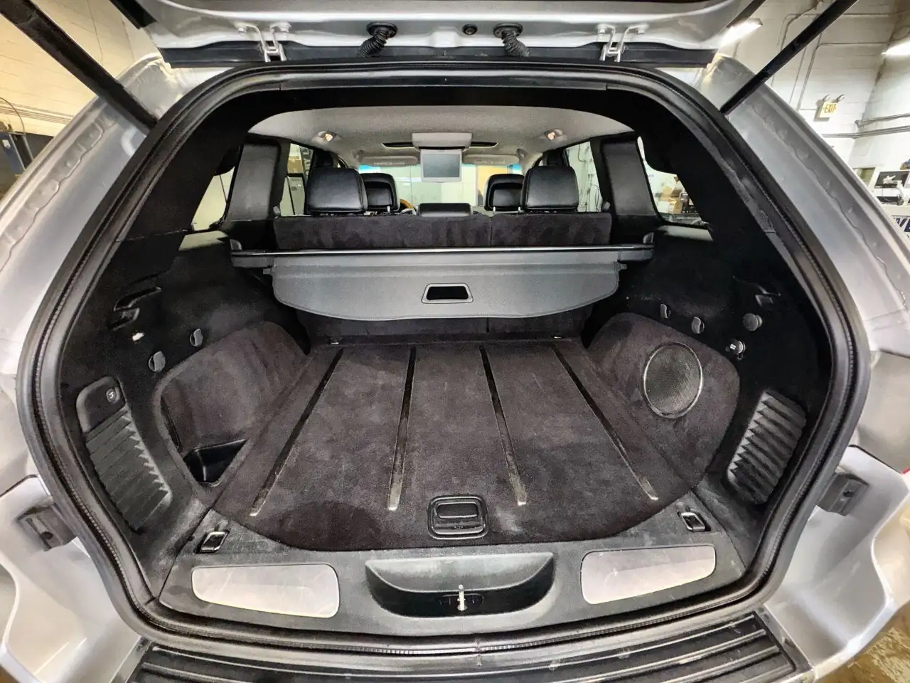 Jeep Grand Cherokee снимка Jeep Grand Cherokee