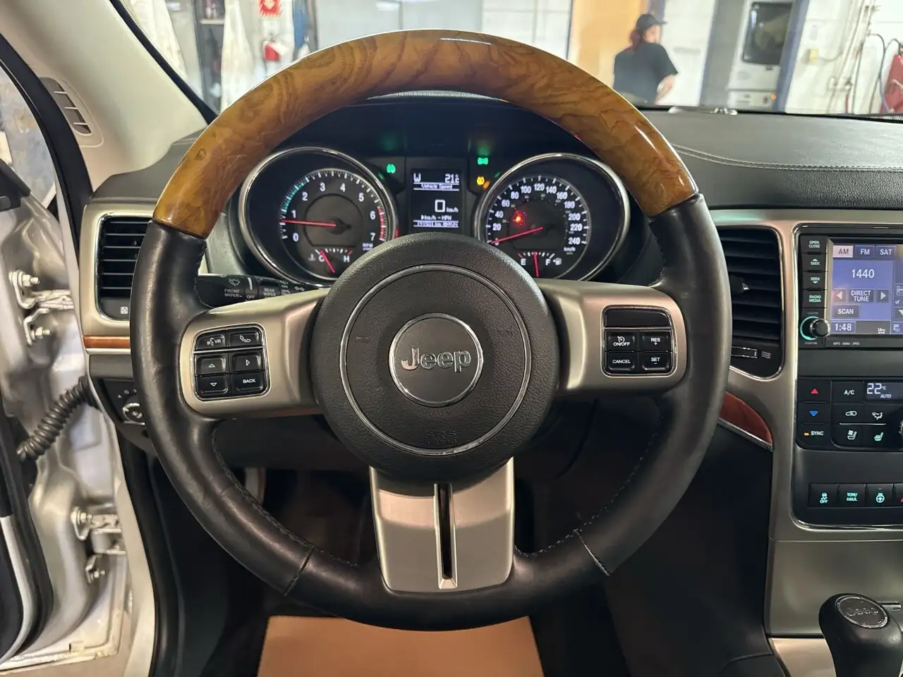 Jeep Grand Cherokee снимка Jeep Grand Cherokee