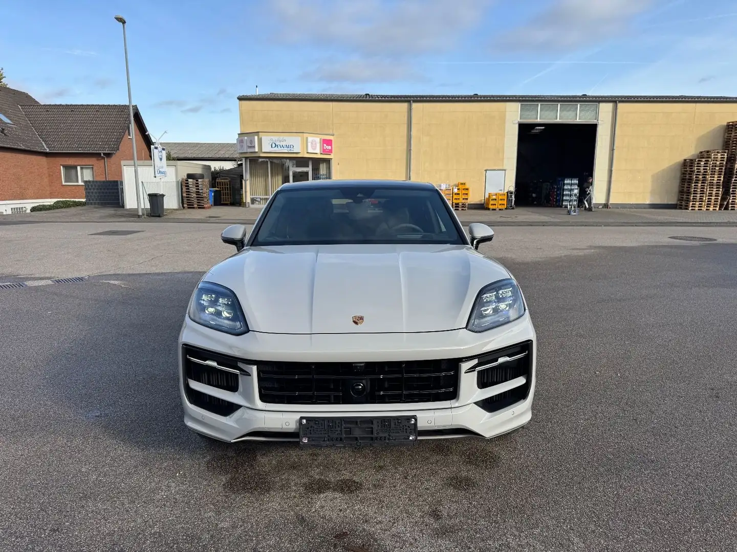 Porsche Cayenne Coupe GTS - 2