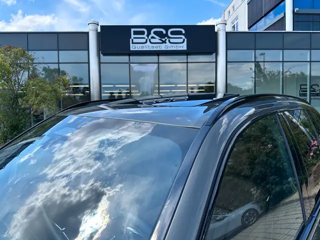 BMW X5 view 12
