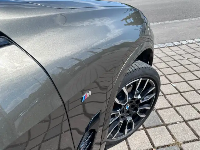 BMW X5 view 14