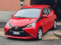 Toyota Aygo 1.0 VVT-i 69 CV 5p. x-cool TSS Rosso - thumbnail 3