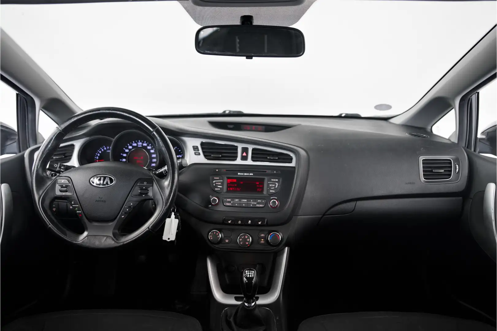 Kia Ceed SW / cee'd SW Sportswagon 1.6 GDI Plus Pack Zwart - 2