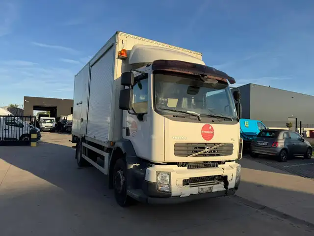 Volvo 240 FL (Stock ID 64872)