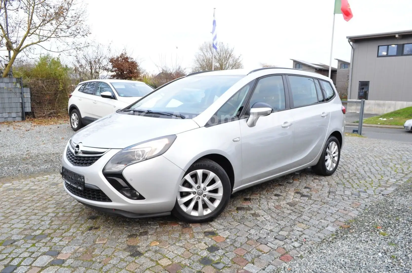 Opel Zafira C Tourer Style /NAVI/TEMPOMAT/PDC/SHZ Plateado - 1