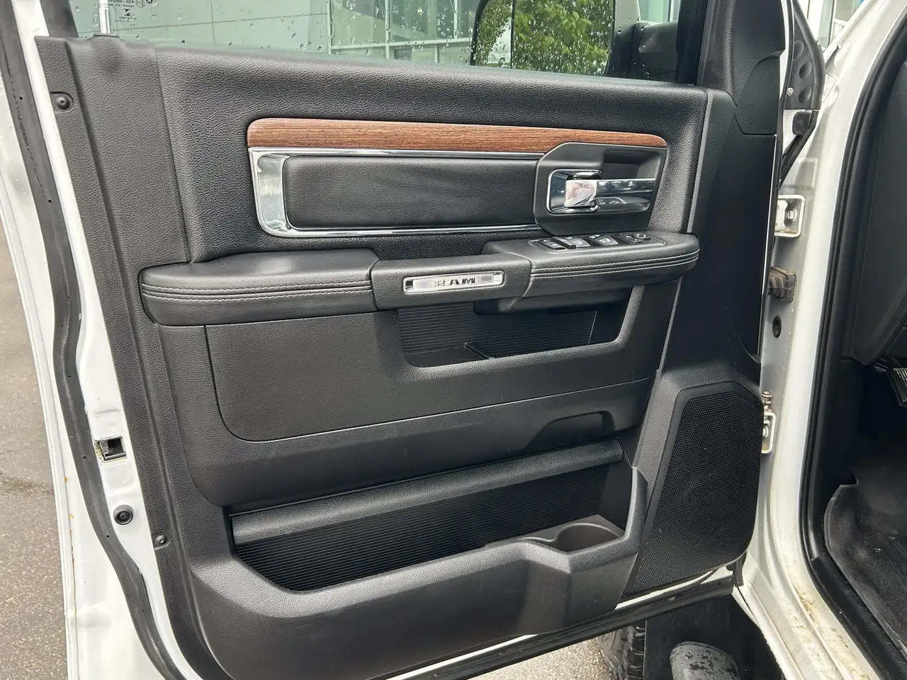 RAM 2500 photo RAM 2500