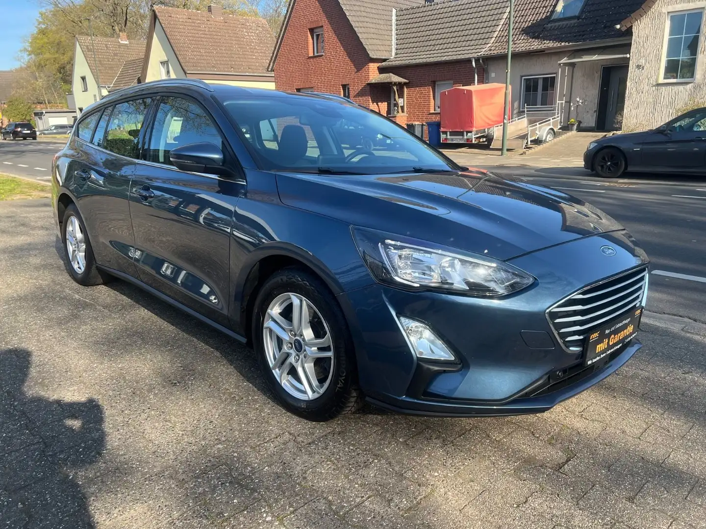 Ford Focus FORD FOCUS1.5 ECOBLUE TREND/1.HD/PDC/NAVI/TÜV Blau - 1