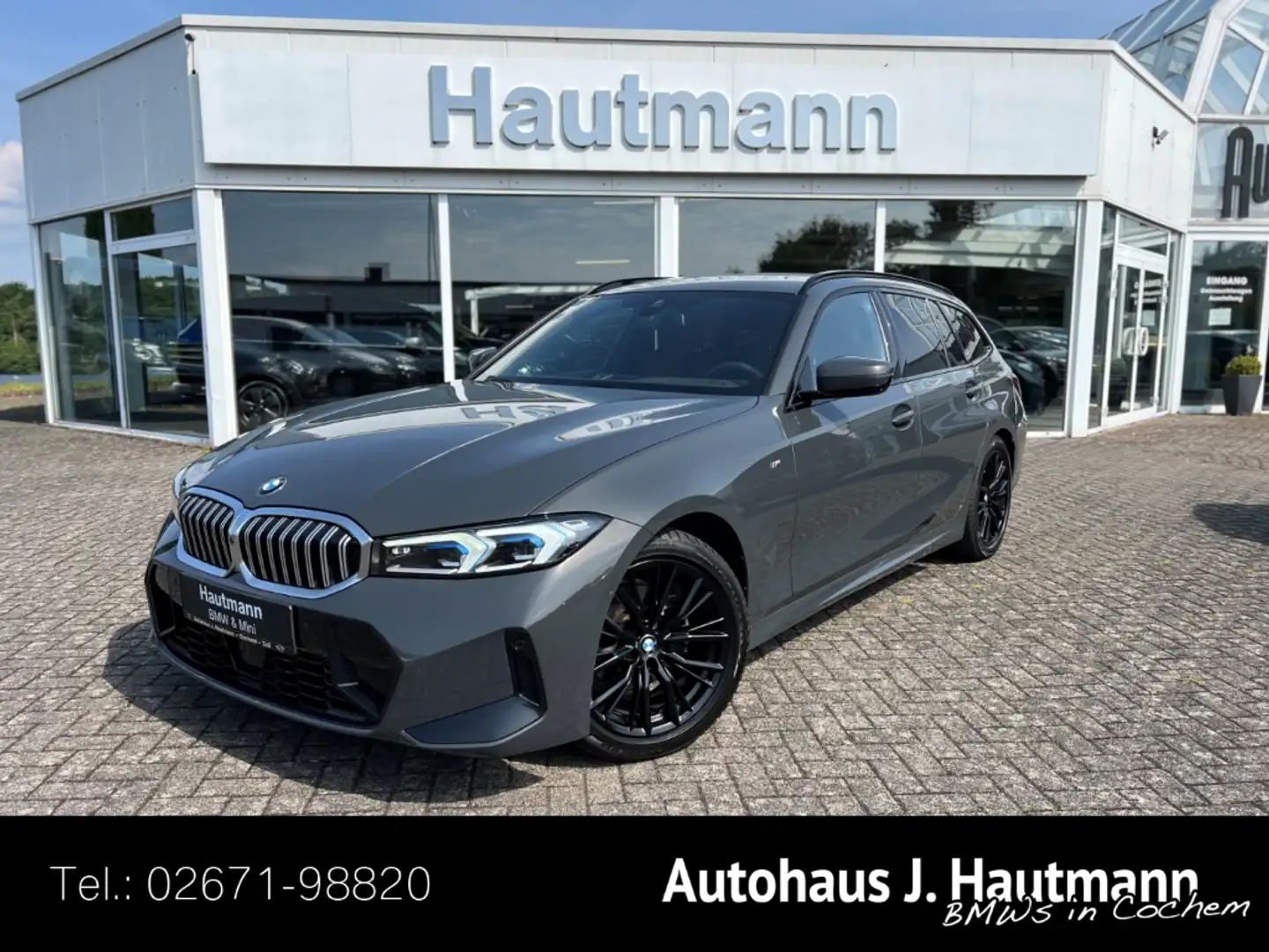 BMW 320 d Touring M SPORT *NP:70.510€*ACC*360°*HUP* Grau - 1