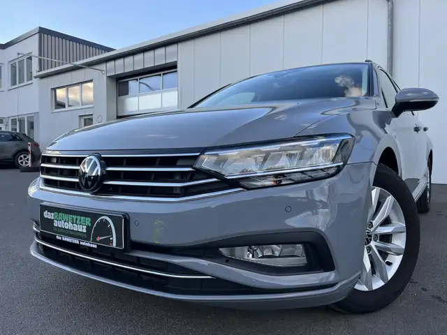 Volkswagen Passat Variant 1.5 TSI DSG Business Navi RFK TravelAssist LED SHZ