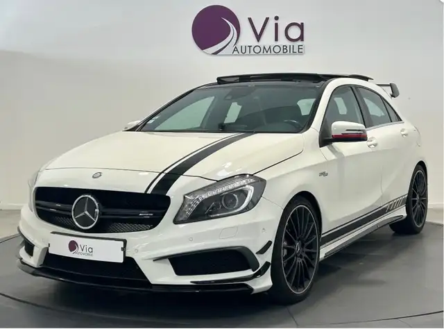 Mercedes-Benz A 45 AMG 45 AMG 4-Matic Speedshift DCT