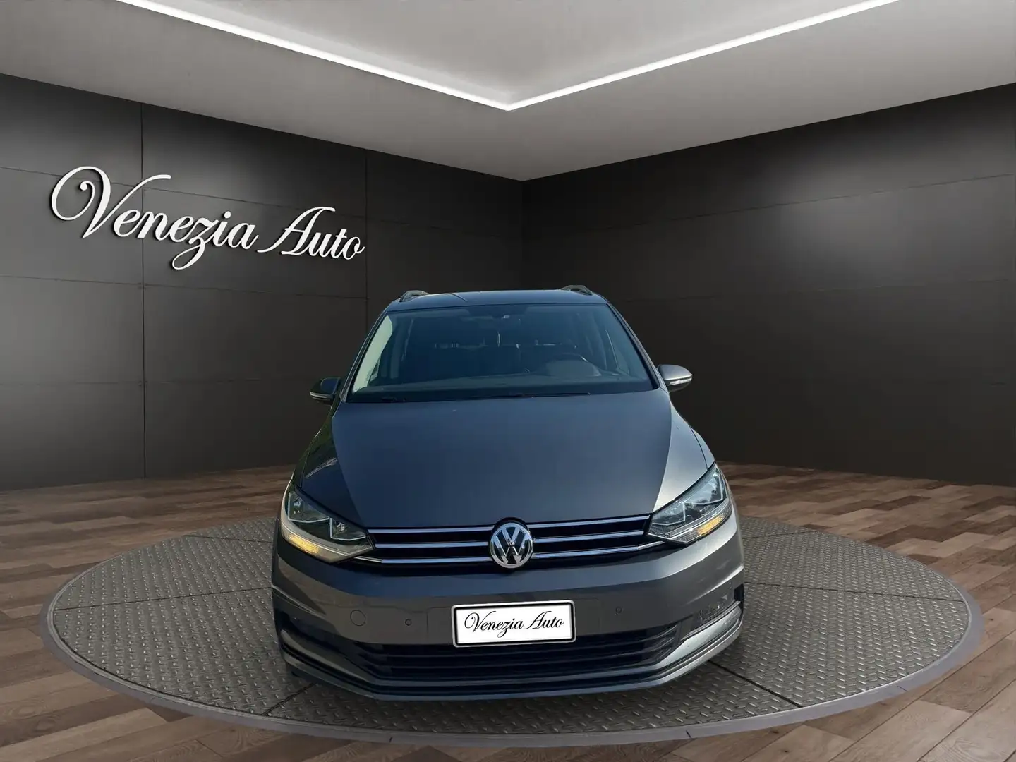 Volkswagen Touran Touran 2.0 TDI 150 CV SCR Executive BlueMotion Te Gris - 2