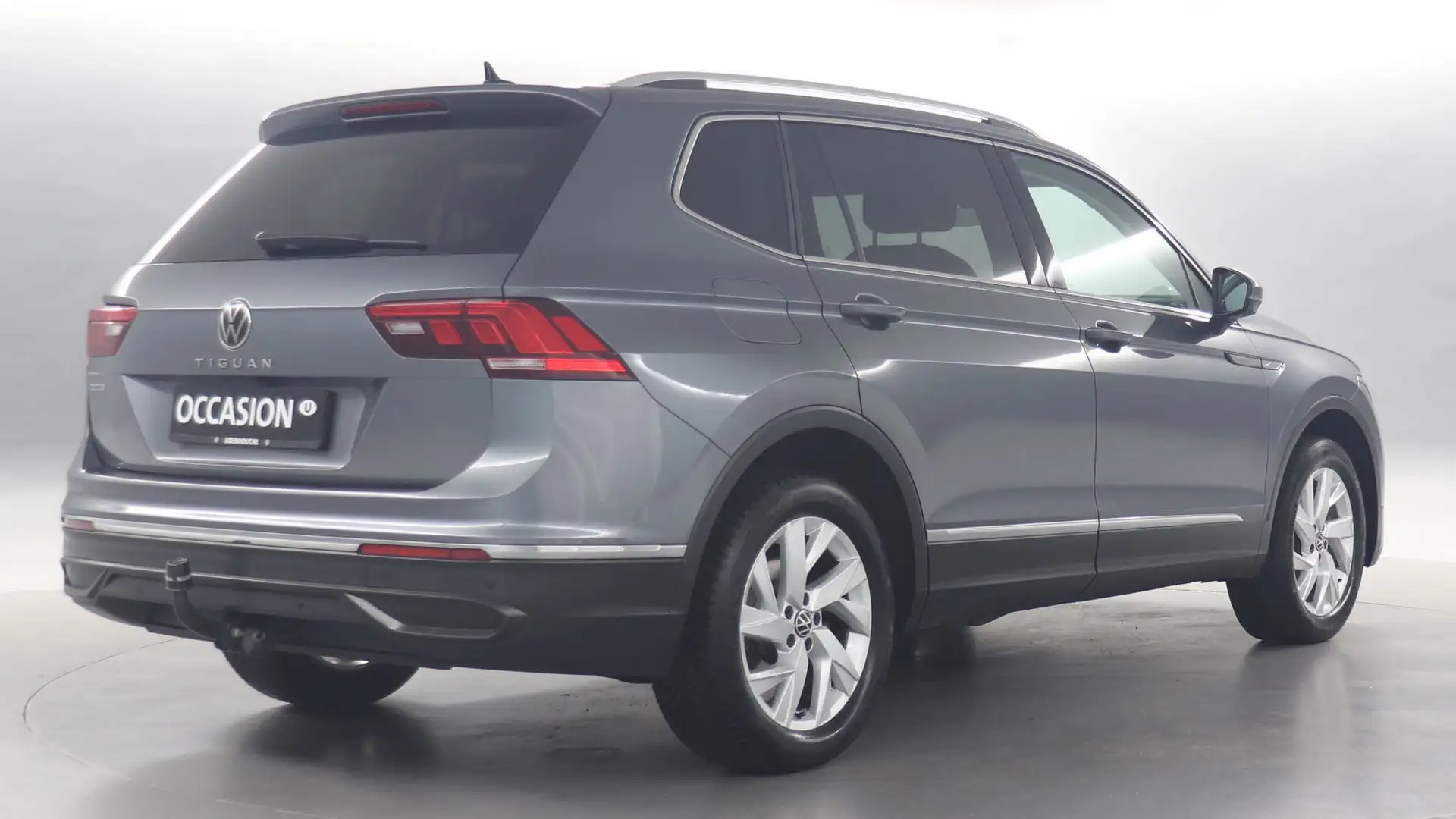 Volkswagen Tiguan Allspace 1.5 TSI 150pk Life Business 7p. DSG / Camera / Sto Grijs - 2