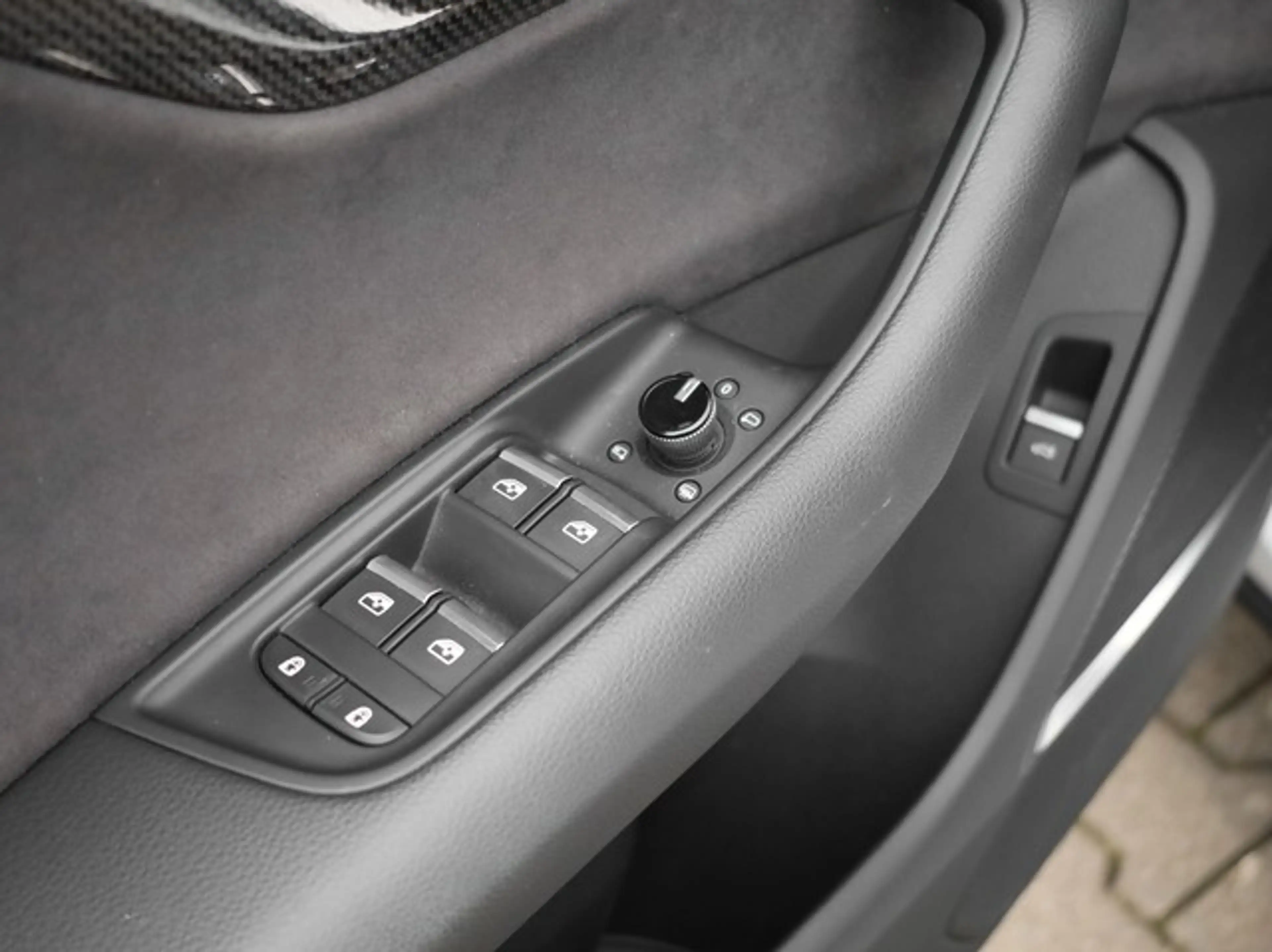 Audi SQ8 TFSI LM23 AHK ACC HD Matrix LED B&O Luft. Ambie... — photo 12