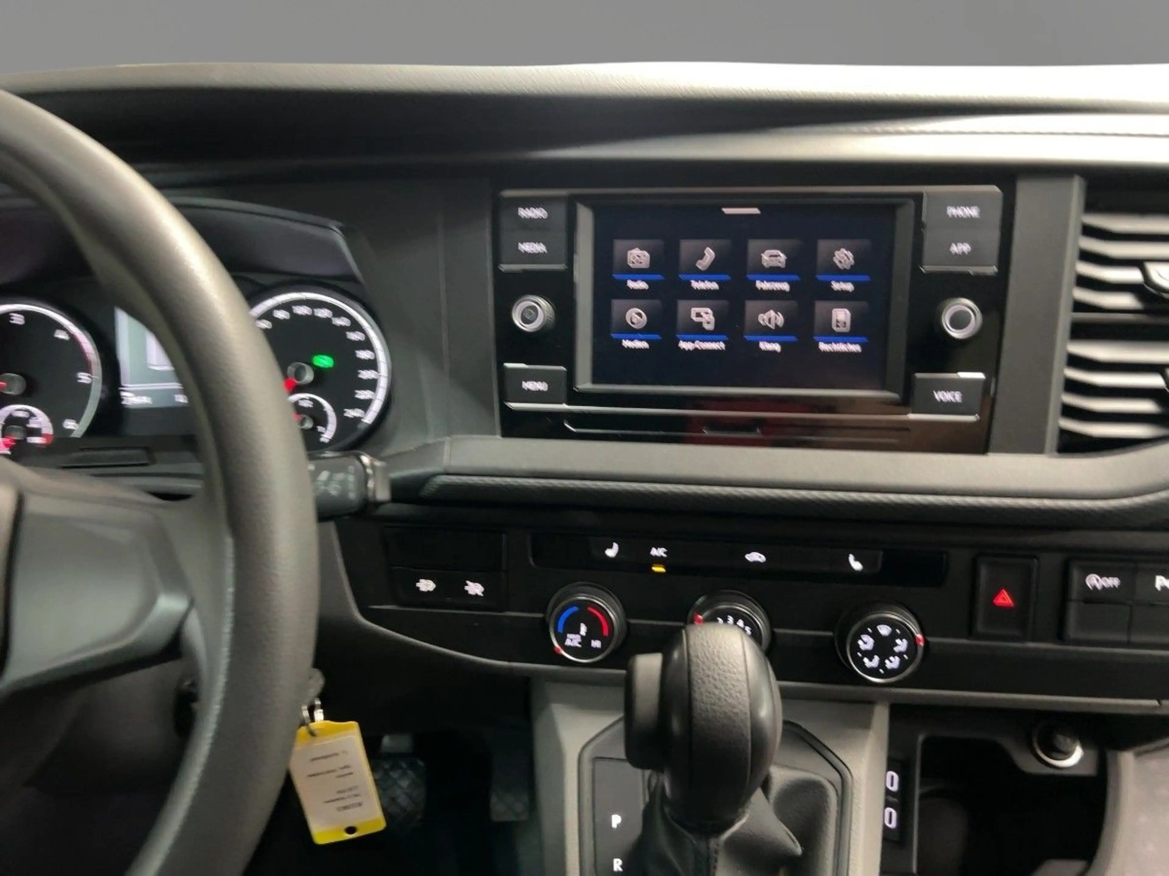 Volkswagen T6.1 Transporter T6.1 Kasten KR 2.0 TDI DSG AHK PDC KLIMA — photo 10