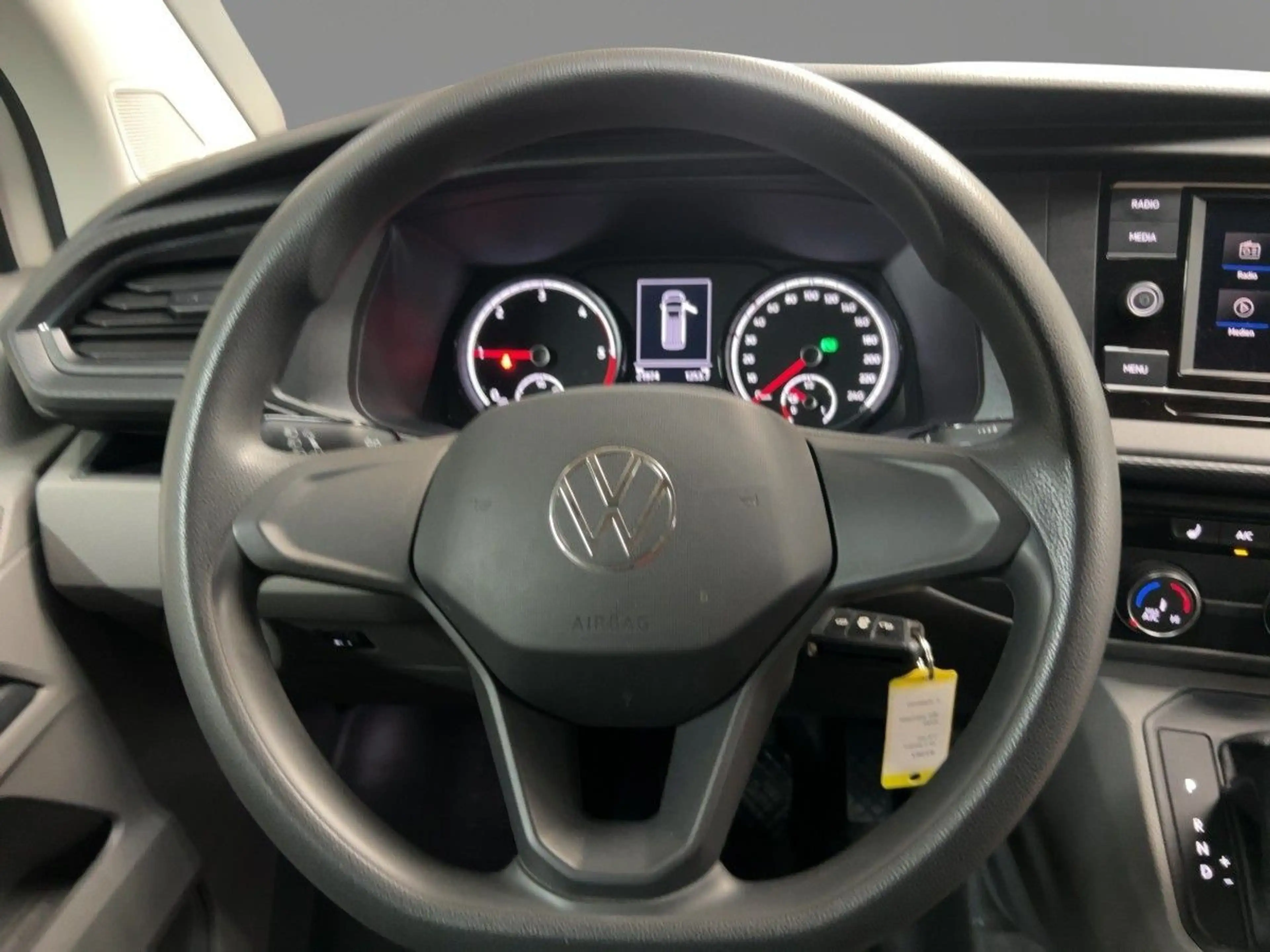 Volkswagen T6.1 Transporter T6.1 Kasten KR 2.0 TDI DSG AHK PDC KLIMA — photo 9