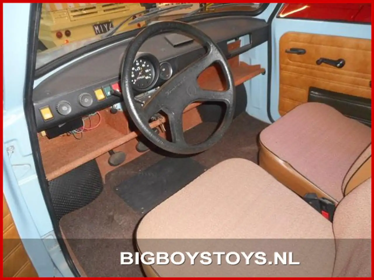 Trabant Trabant 601 LX Jubileum Edition, foto 7
