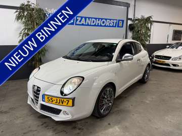 1.4 T-Jet 155PK // NL auto // Carplay