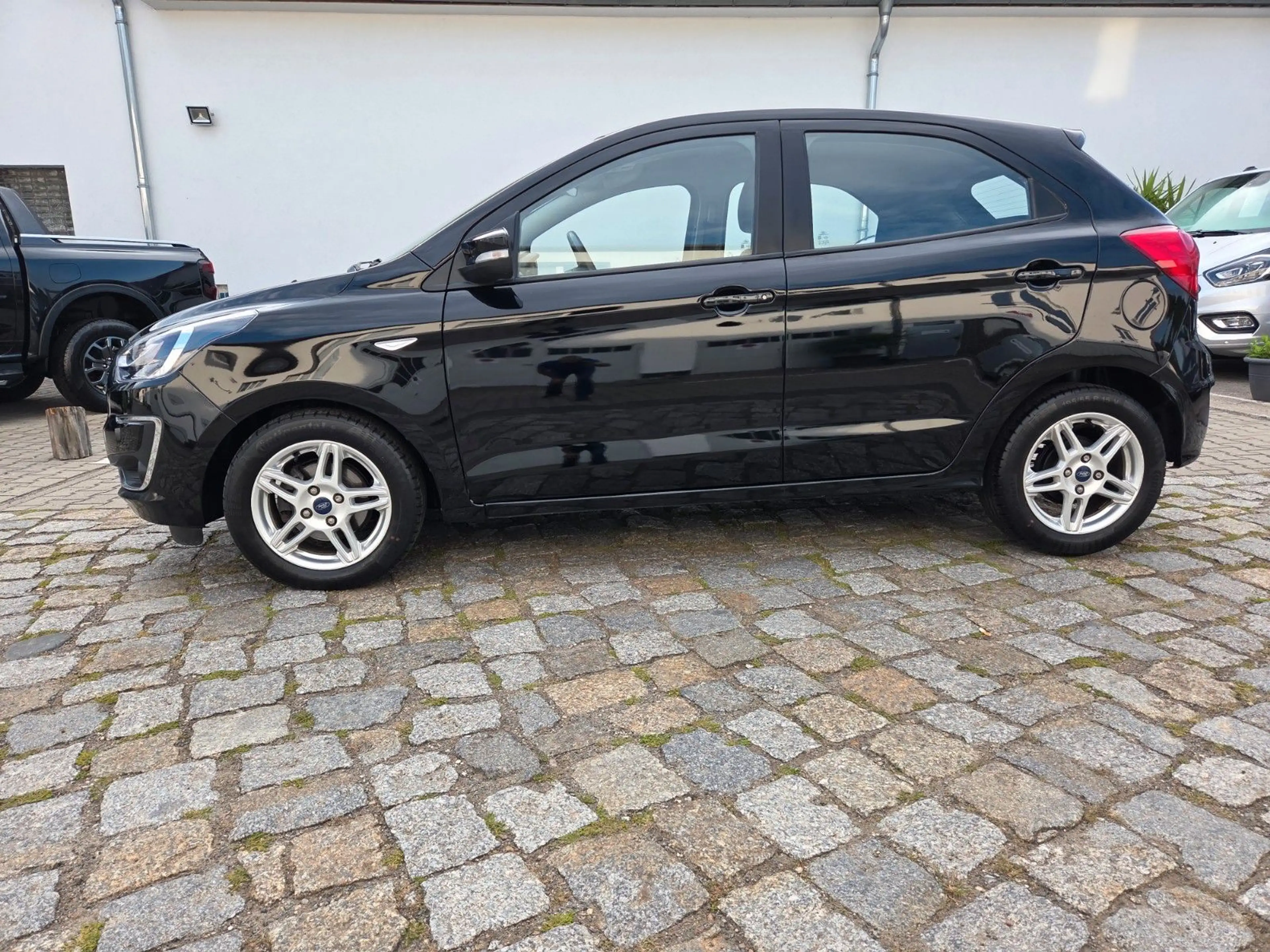 Ford Ka/Ka+ KA+ Cool & Connect Scheckheftgepflegt — photo 2