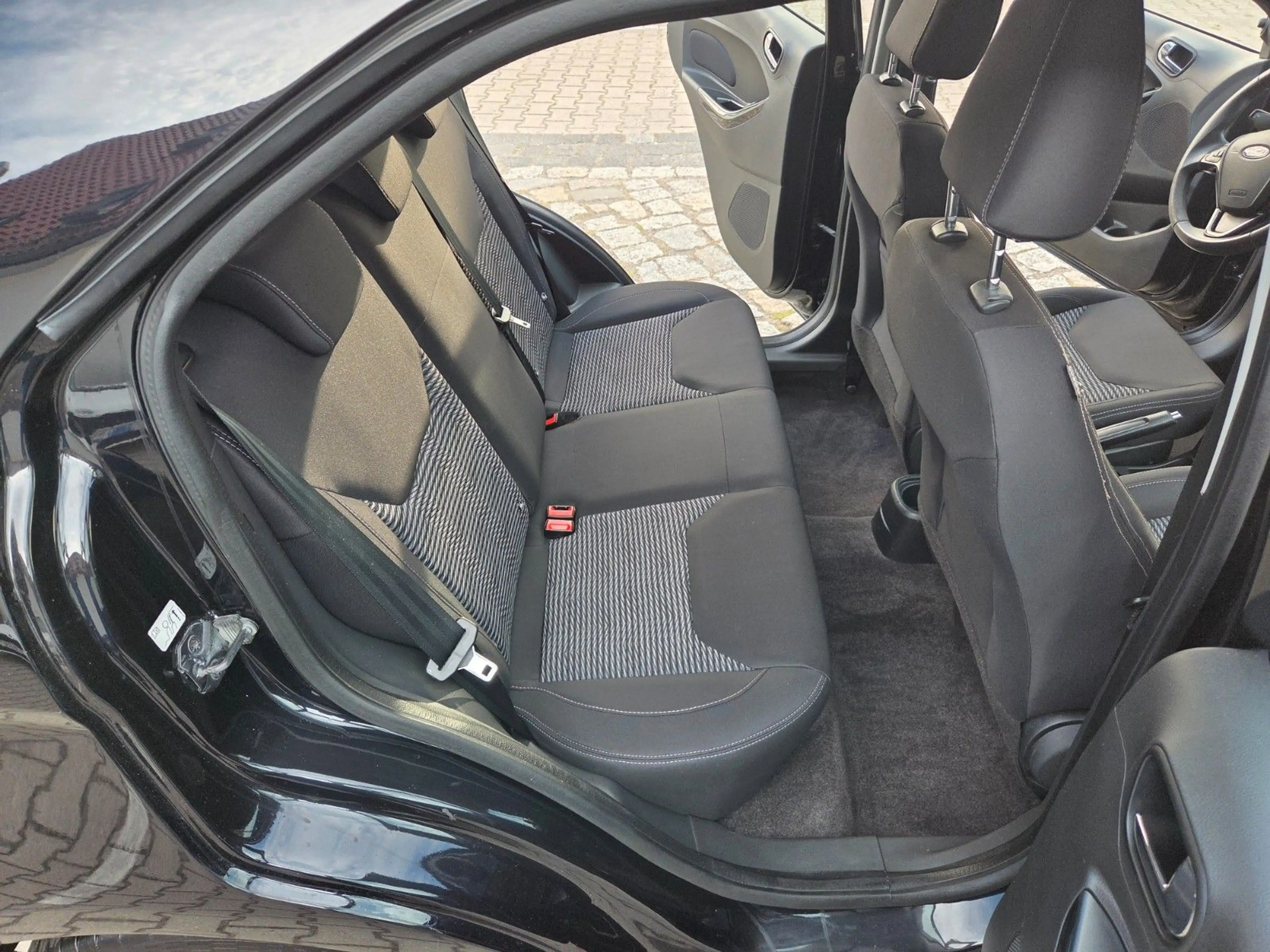 Ford Ka/Ka+ KA+ Cool & Connect Scheckheftgepflegt — photo 16