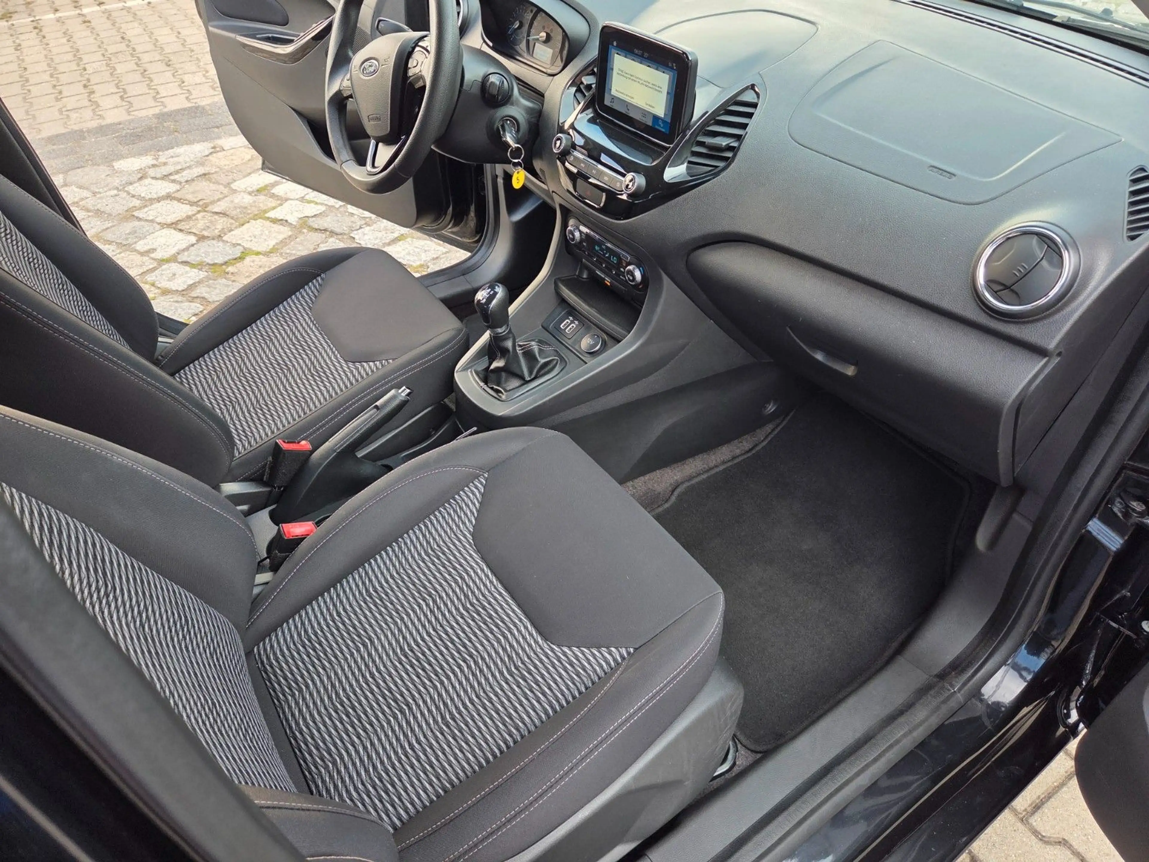 Ford Ka/Ka+ KA+ Cool & Connect Scheckheftgepflegt — photo 18