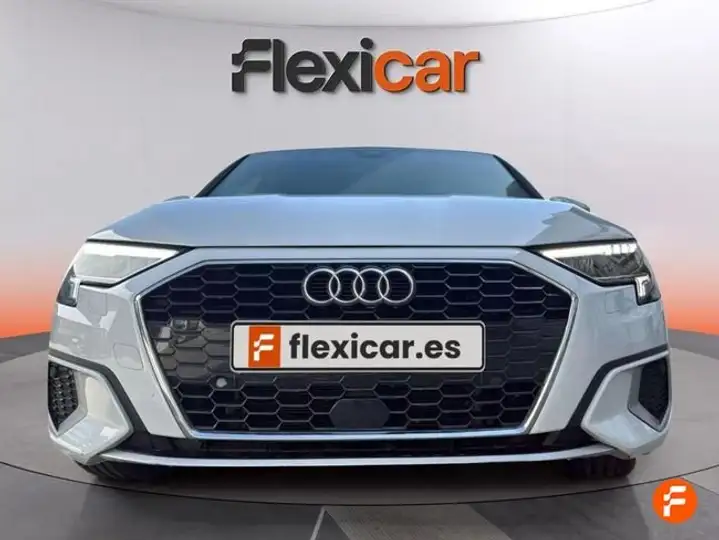 Audi A3 2022, foto 2