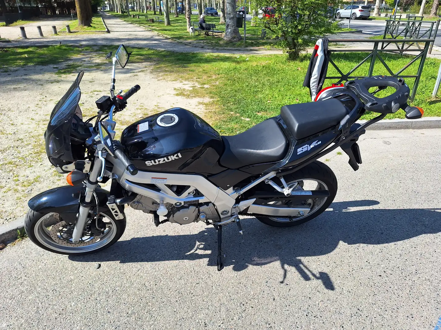 Suzuki SV 650 K3 Nero - 2