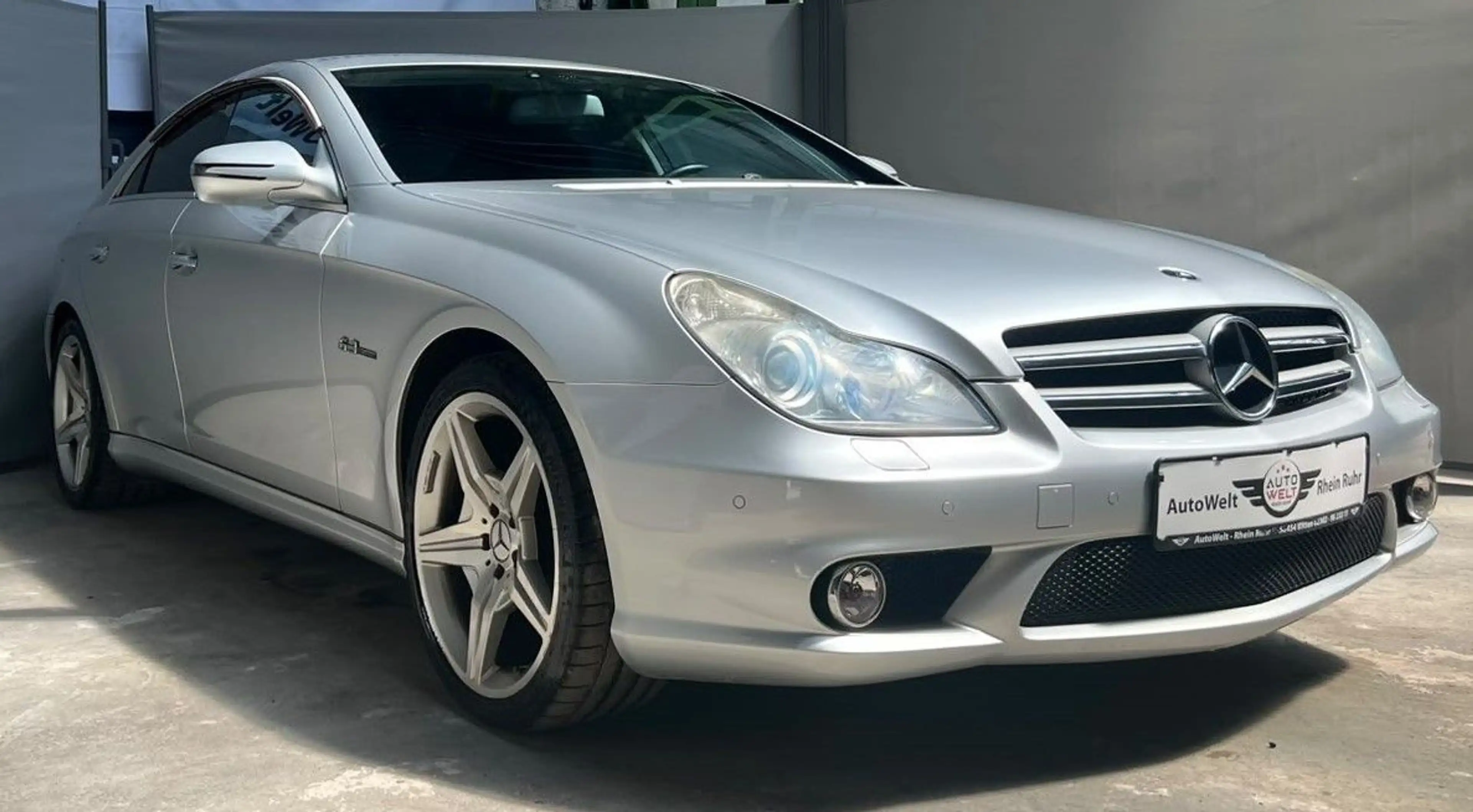 Mercedes-Benz CLS 350 CGI AMG-STYLING Leder — photo 2