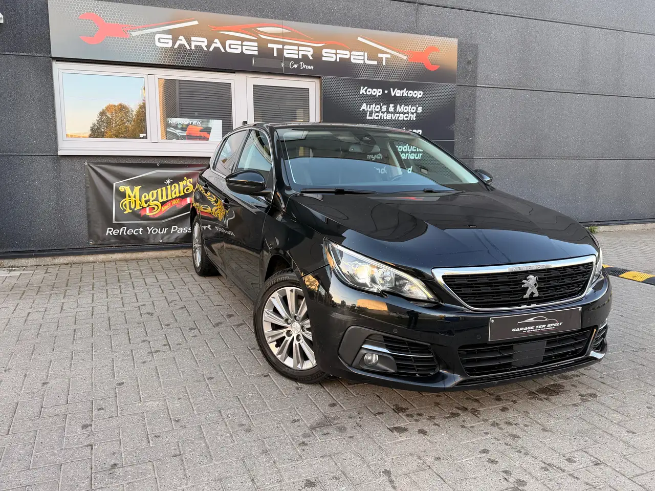 Peugeot 308