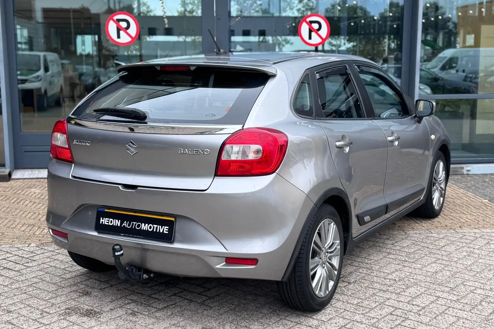 Suzuki Baleno 1.2 Exclusive | Automaat | Airco | Cruise control Grijs - 2