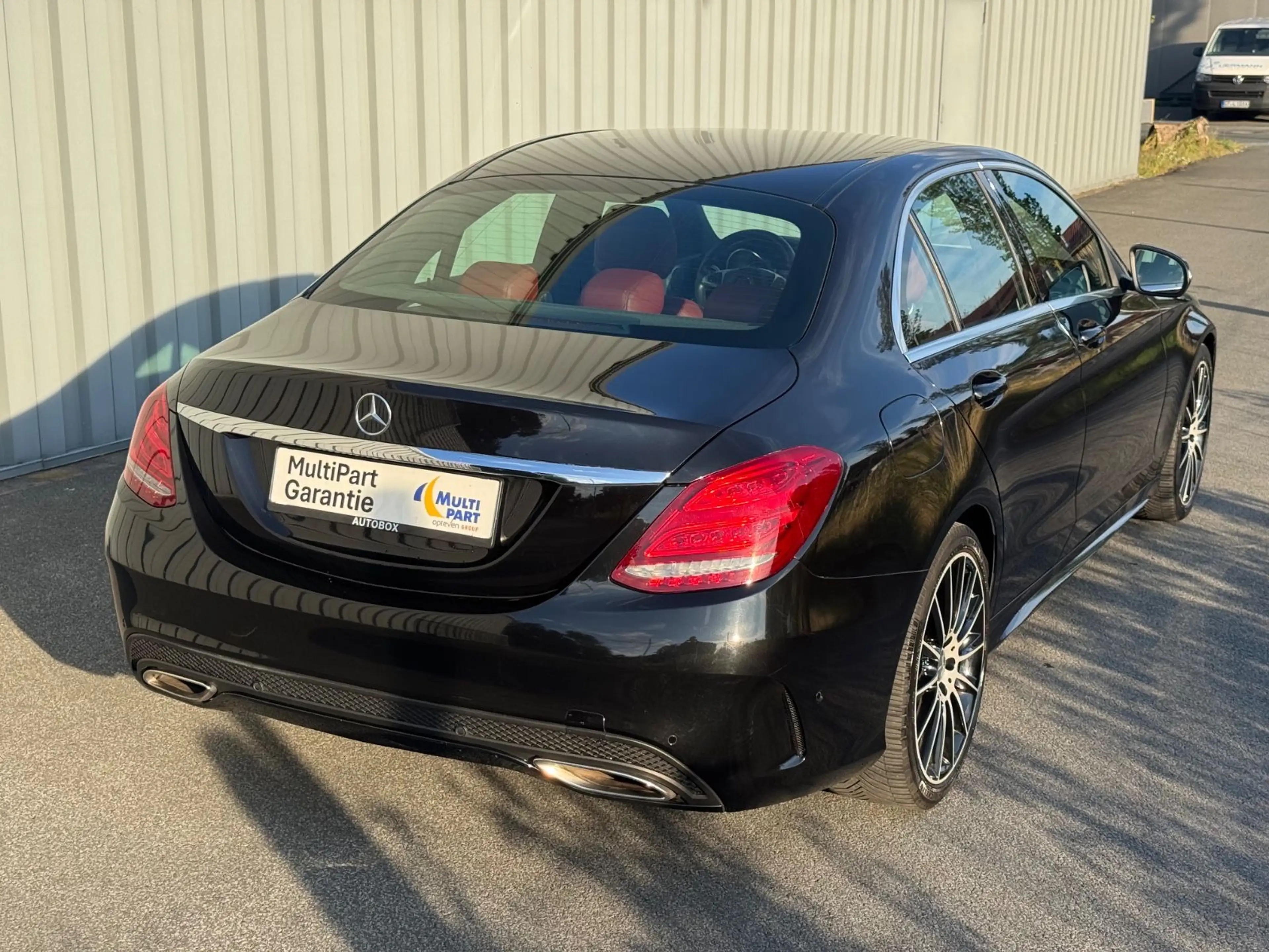 Mercedes-Benz C 250 *AMG*KEYLESS*BURMESTER*MEMORY*DIST+*AHK* — photo 6