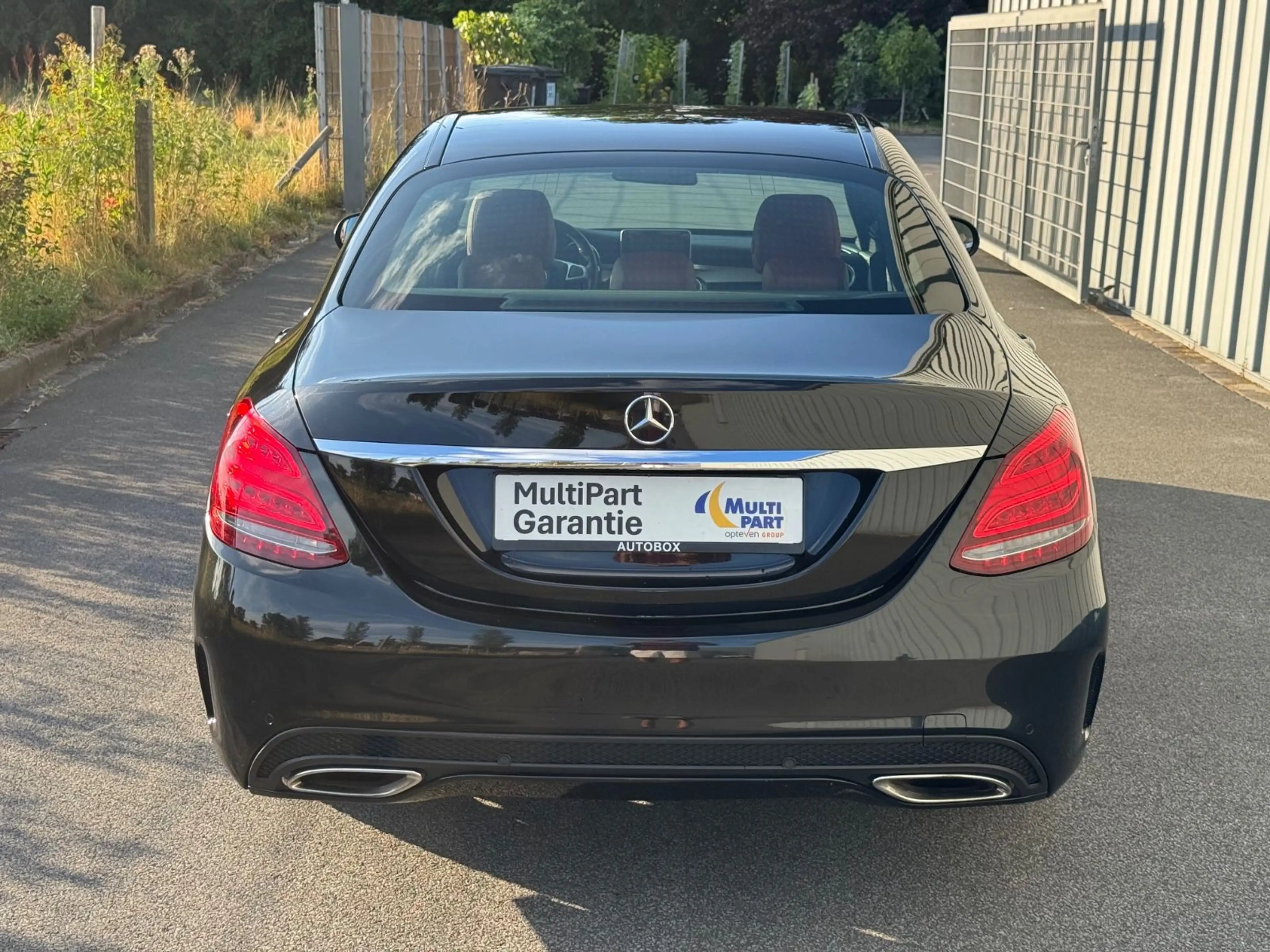 Mercedes-Benz C 250 *AMG*KEYLESS*BURMESTER*MEMORY*DIST+*AHK* — photo 5