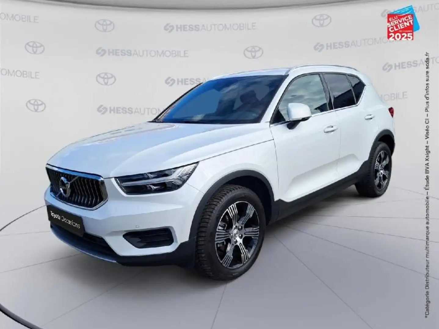Volvo XC40 T3 163ch Inscription Geartronic 8 Sieges cuir GPS Camera H/Kardon Blanco - 1