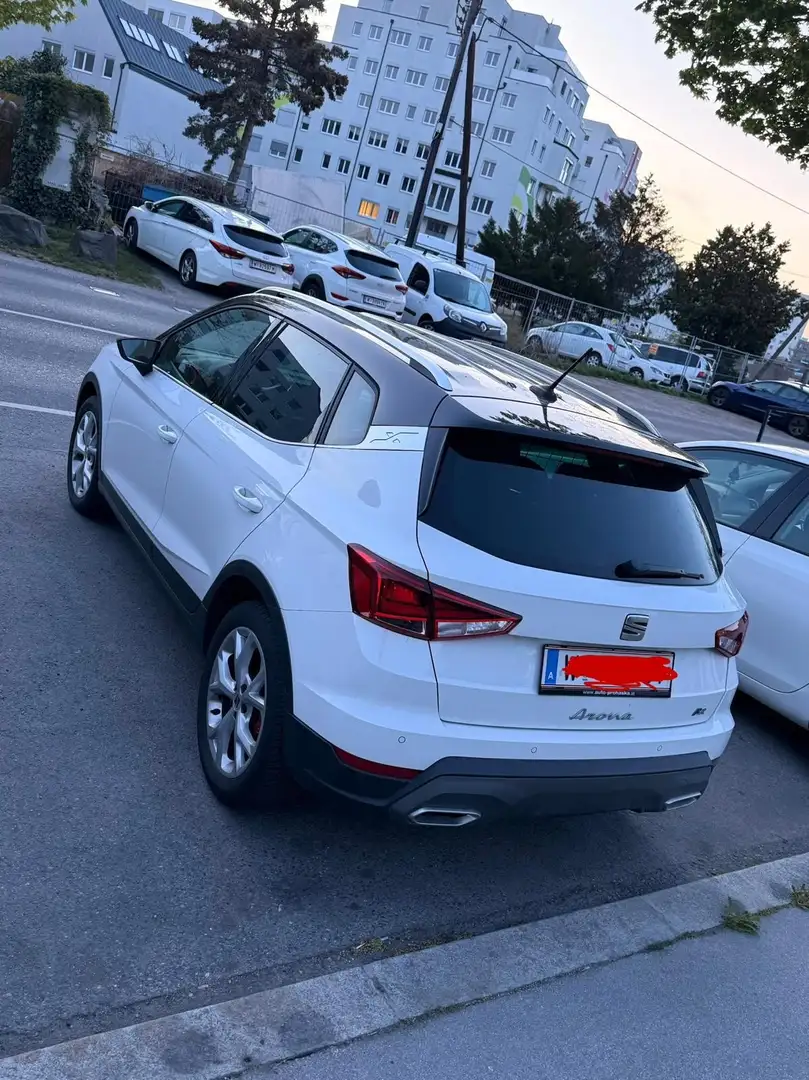 SEAT Arona 1,0 Eco TSI FR Red Line - 2