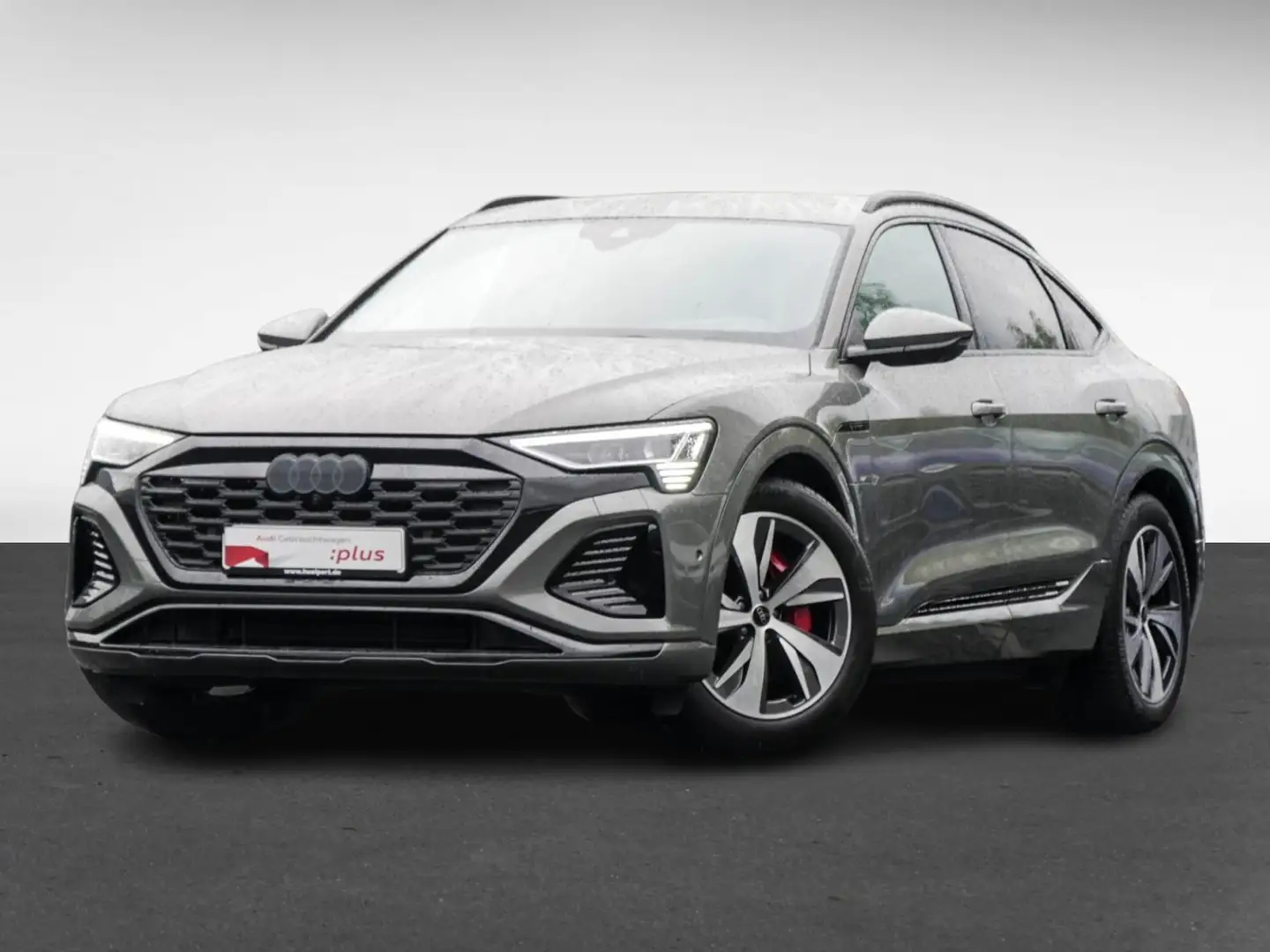 Audi Q8 e-tron Sportback 55 quattro S LINE AHK LM20 Szürke - 2