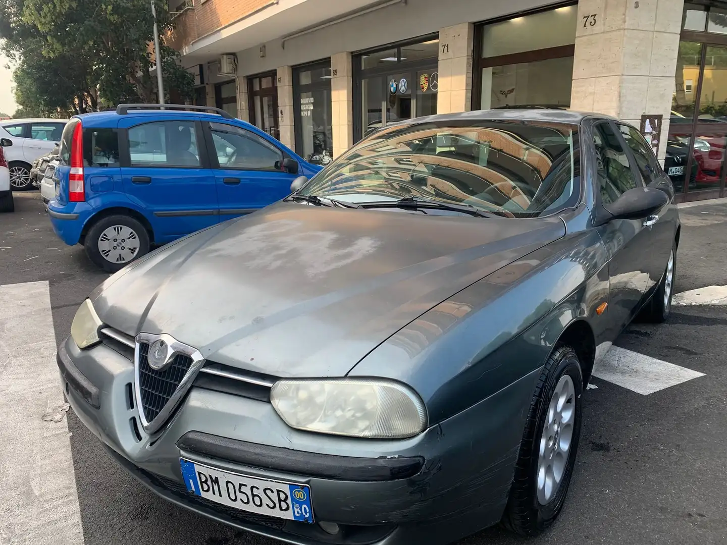 Alfa Romeo 156 156 SW 1.9 jtd Distinctive cat. Grau - 2