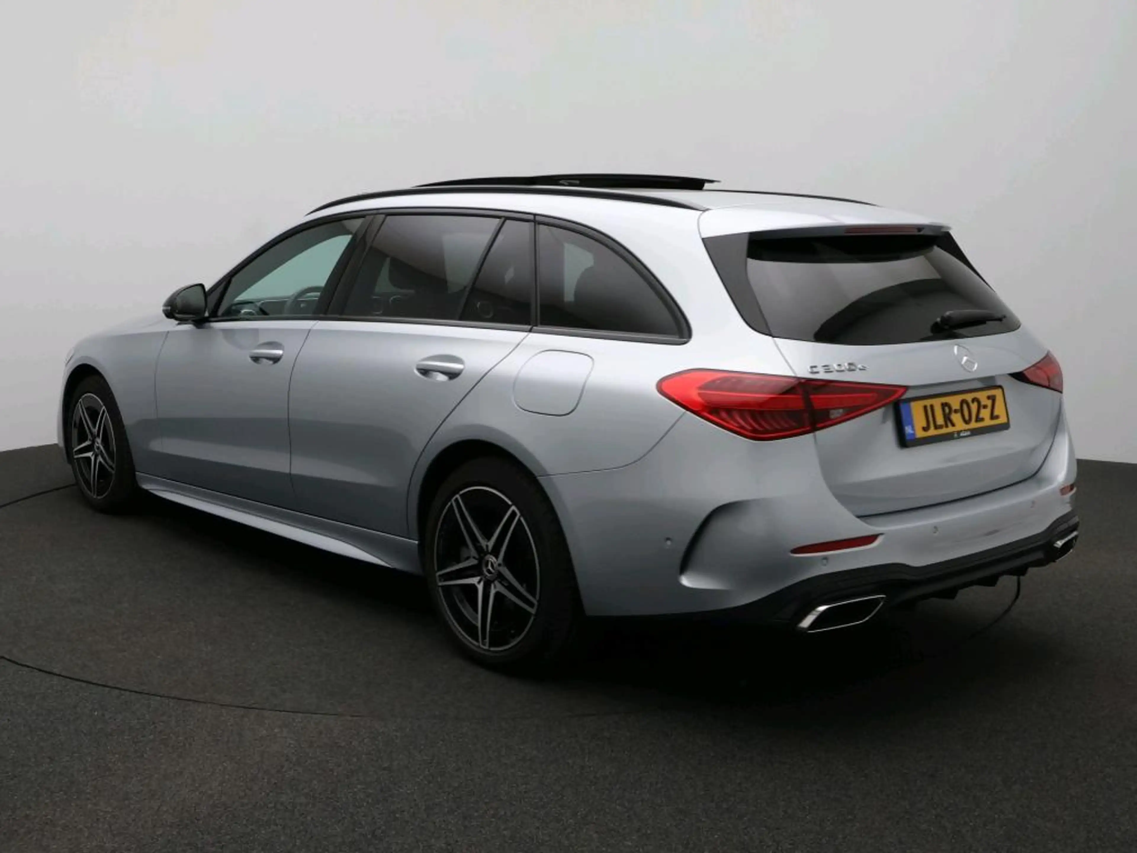 Mercedes-Benz C 300 Estate e Business Solution AMG AMG Line | Night Pa — photo 4