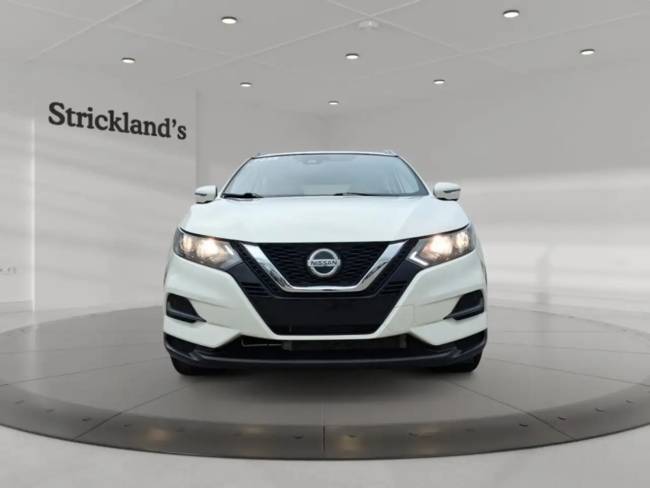 Nissan Qashqai снимка Nissan Qashqai